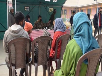 Indian Army organises medical camp for villagers in Pulwama's Newa | Indian Army organises medical camp for villagers in Pulwama's Newa Indian Army organises medical camp for villagers in Pulwama's Newa | Indian Army organises medical camp for villagers in Pulwama's Newa