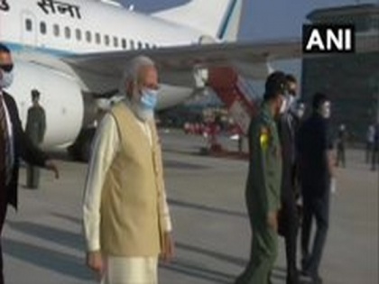 PM Modi arrives at Chandigarh airport, to inaugurate Atal Tunnel at Rohtang today | PM Modi arrives at Chandigarh airport, to inaugurate Atal Tunnel at Rohtang today