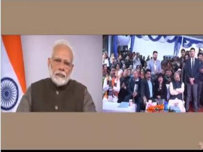 PM Modi gets emotional while interacting with beneficiaries of PMBJP | PM Modi gets emotional while interacting with beneficiaries of PMBJP PM Modi gets emotional while interacting with beneficiaries of PMBJP | PM Modi gets emotional while interacting with beneficiaries of PMBJP