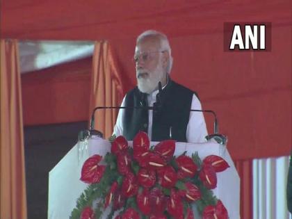 PM Modi hits out at opposition, says keeping farmers entangled in problems has been basis of some political parties | PM Modi hits out at opposition, says keeping farmers entangled in problems has been basis of some political parties