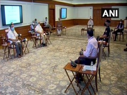 PM Modi reviews Cyclone Amphan situation in meeting with MHA, NDMA | PM Modi reviews Cyclone Amphan situation in meeting with MHA, NDMA