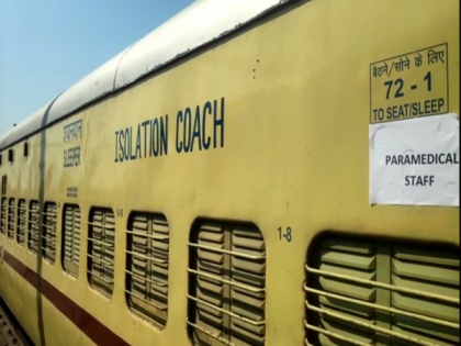 12 isolation coaches ready at Moradabad Railway Junction | 12 isolation coaches ready at Moradabad Railway Junction