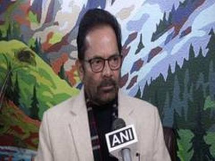 Naqvi questions Digvijaya Singh over remarks on alleged 'Taliban meet' | Naqvi questions Digvijaya Singh over remarks on alleged 'Taliban meet'