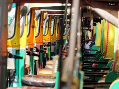 Auto drivers bear brunt of hike in CNG prices in Delhi-NCR | Auto drivers bear brunt of hike in CNG prices in Delhi-NCR