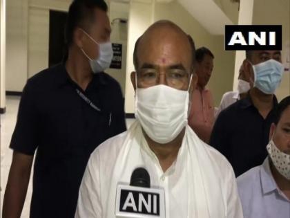 Many members from Congress are supporting us: Manipur CM | Many members from Congress are supporting us: Manipur CM