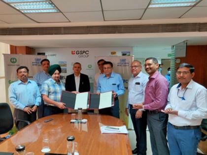 NTPC inks pact with Gujarat Gas to blend green hydrogen in PNG | NTPC inks pact with Gujarat Gas to blend green hydrogen in PNG