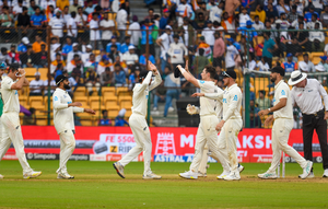 1st Test: Rain forces early stumps after New Zealand begin pursuit of 107 against India | 1st Test: Rain forces early stumps after New Zealand begin pursuit of 107 against India
