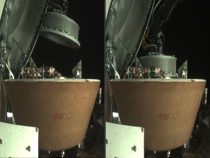 NASA's OSIRIS-REx successfully stows sample of asteroid Bennu | NASA's OSIRIS-REx successfully stows sample of asteroid Bennu