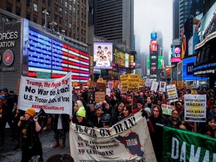 Hundreds of New Yorkers demand US to reduce tensions with Iran amid escalation | Hundreds of New Yorkers demand US to reduce tensions with Iran amid escalation