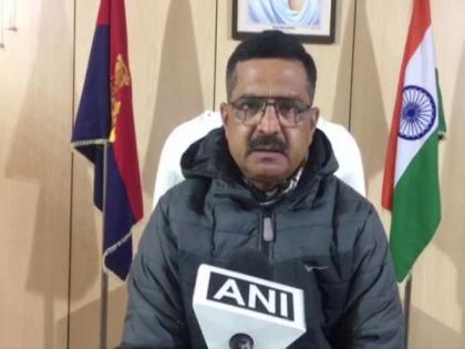 FIR registered in Noida after girl alleges rape | FIR registered in Noida after girl alleges rape FIR registered in Noida after girl alleges rape | FIR registered in Noida after girl alleges rape