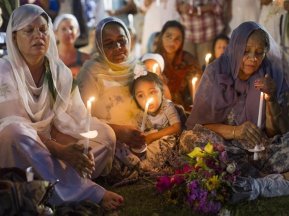 2012 Sikh temple attack: US leaders urge community to rise above hatred | 2012 Sikh temple attack: US leaders urge community to rise above hatred 2012 Sikh temple attack: US leaders urge community to rise above hatred | 2012 Sikh temple attack: US leaders urge community to rise above hatred