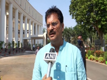 Odisha Education minister writes to Jharkhand counterpart over exclusion of Odia language from curriculum of teachers' training course | Odisha Education minister writes to Jharkhand counterpart over exclusion of Odia language from curriculum of teachers' training course