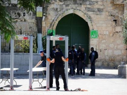 Israel: 1 killed, 3 injured in Temple Mount shooting | Israel: 1 killed, 3 injured in Temple Mount shooting