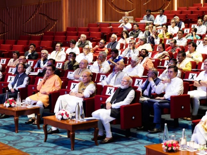 Many political parties focusing on 2024 LS polls but govt working on 'Vision 2047' : PM Modi | Many political parties focusing on 2024 LS polls but govt working on 'Vision 2047' : PM Modi
