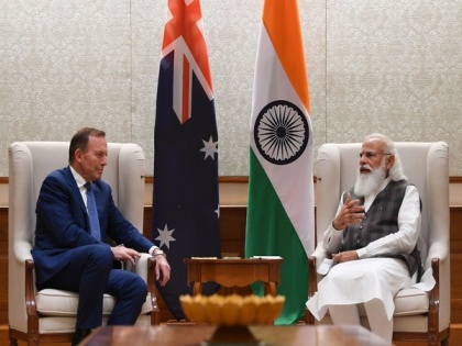 PM Modi meets Australian PM's Special Trade Envoy, discusses ways to further strengthen bilateral ties | PM Modi meets Australian PM's Special Trade Envoy, discusses ways to further strengthen bilateral ties