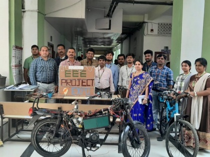 Enterprising students from KL Deemed University develop first-of-its-kind E-bike with wireless charging | Enterprising students from KL Deemed University develop first-of-its-kind E-bike with wireless charging