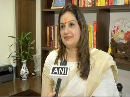 Linking Aadhar data with voter ID goes against citizen's right of privacy enshrined in constitution: Priyanka Chaturvedi | Linking Aadhar data with voter ID goes against citizen's right of privacy enshrined in constitution: Priyanka Chaturvedi
