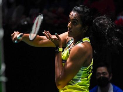 PM Modi congratulates PV Sindhu on Singapore Open title win | PM Modi congratulates PV Sindhu on Singapore Open title win