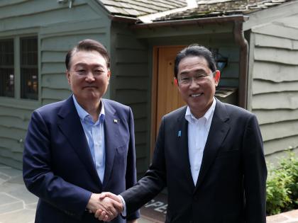 Japan reportedly decides to support S.Korea's World Expo bid: Media | Japan reportedly decides to support S.Korea's World Expo bid: Media Japan reportedly decides to support S.Korea's World Expo bid: Media | Japan reportedly decides to support S.Korea's World Expo bid: Media