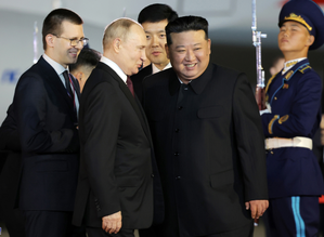 North Korea sent 200 long-range artillery pieces to Russia, additional supply likely | North Korea sent 200 long-range artillery pieces to Russia, additional supply likely North Korea sent 200 long-range artillery pieces to Russia, additional supply likely | North Korea sent 200 long-range artillery pieces to Russia, additional supply likely