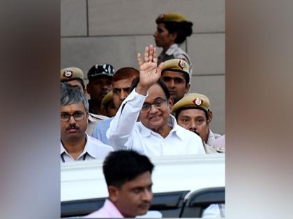 INX Media: SC seeks CBI's reply in Chidambaram's bail plea rejected by Delhi HC | INX Media: SC seeks CBI's reply in Chidambaram's bail plea rejected by Delhi HC