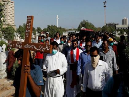 Pakistan: Christians protest against lack of 'graveyards' in Swat | Pakistan: Christians protest against lack of 'graveyards' in Swat