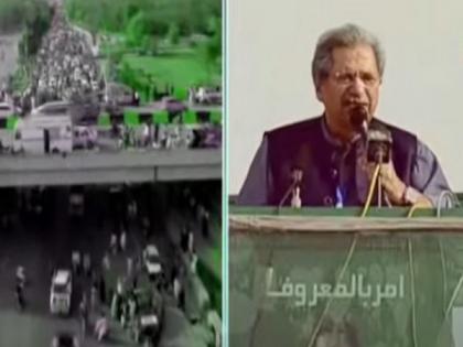 At Islamabad jalsa, Pak minister says entire nation stands with Imran Khan | At Islamabad jalsa, Pak minister says entire nation stands with Imran Khan