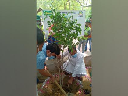 World Environment Day: SDMC plants around 2800 trees, shrubs, conducts event to spread awareness on environment | World Environment Day: SDMC plants around 2800 trees, shrubs, conducts event to spread awareness on environment