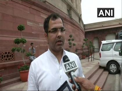 Do you have faith in any institution of India, Parvesh Verma asks Kejriwal | Do you have faith in any institution of India, Parvesh Verma asks Kejriwal Do you have faith in any institution of India, Parvesh Verma asks Kejriwal | Do you have faith in any institution of India, Parvesh Verma asks Kejriwal