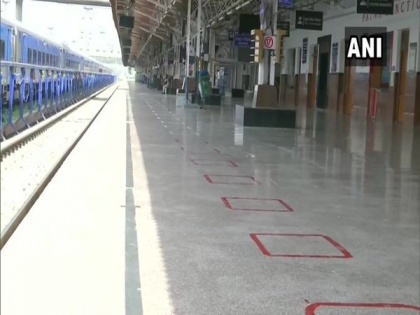 COVID-19 lockdown: East Central Railway gears up for departure of first passenger train to New Delhi | COVID-19 lockdown: East Central Railway gears up for departure of first passenger train to New Delhi