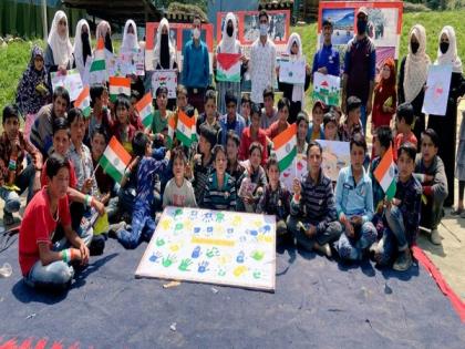 'Azadi Ka Amrit Mahotsav': Army organises painting competition for children from remote villages in J-K | 'Azadi Ka Amrit Mahotsav': Army organises painting competition for children from remote villages in J-K