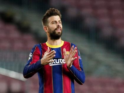 Pique posts bank statement to hit back over Barcelona salary speculation | Pique posts bank statement to hit back over Barcelona salary speculation
