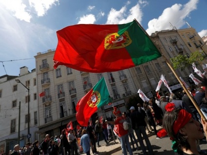 Portugal holds presidential polls amid spike in COVID-19 cases | Portugal holds presidential polls amid spike in COVID-19 cases