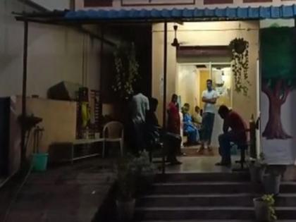 Epilepsy patient dies in Andhra, kin file negligence complaint against hospital | Epilepsy patient dies in Andhra, kin file negligence complaint against hospital Epilepsy patient dies in Andhra, kin file negligence complaint against hospital | Epilepsy patient dies in Andhra, kin file negligence complaint against hospital