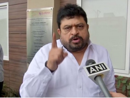 BJP accuses TRS, AIMIM of rigging, says EVMs better for upcoming municipal polls in Telangana | BJP accuses TRS, AIMIM of rigging, says EVMs better for upcoming municipal polls in Telangana