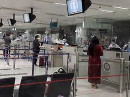 Hyderabad international airport introduces contactless boarding for passengers | Hyderabad international airport introduces contactless boarding for passengers