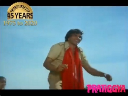 Dharmendra Deol celebrates 45 years of film 'Pratiggya' | Dharmendra Deol celebrates 45 years of film 'Pratiggya'