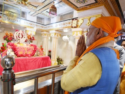 PM Modi extends greetings on Guru Gobind Singh's 'Prakash Parv' | PM Modi extends greetings on Guru Gobind Singh's 'Prakash Parv'