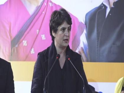 BJP raises divisive slogans, cannot unite country: Priyanka Gandhi Vadra | BJP raises divisive slogans, cannot unite country: Priyanka Gandhi Vadra