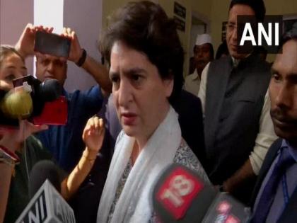 Delhi violence: Priyanka Gandhi appeals to maintain peace, not indulge in violence | Delhi violence: Priyanka Gandhi appeals to maintain peace, not indulge in violence Delhi violence: Priyanka Gandhi appeals to maintain peace, not indulge in violence | Delhi violence: Priyanka Gandhi appeals to maintain peace, not indulge in violence