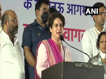 Congress worked the most to provide relief to people during COVID: Priyanka Gandhi | Congress worked the most to provide relief to people during COVID: Priyanka Gandhi