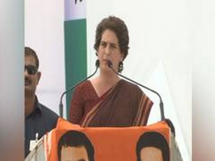 Priyanka Gandhi urges Prime Minister, Home Minister to provide relief to migrant workers fleeing Delhi | Priyanka Gandhi urges Prime Minister, Home Minister to provide relief to migrant workers fleeing Delhi
