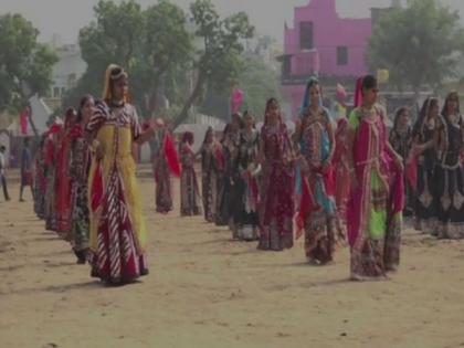 Rajasthan: Ajmer's famous 'Pushkar Mela' begins; many nationals, foreigners participate | Rajasthan: Ajmer's famous 'Pushkar Mela' begins; many nationals, foreigners participate