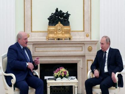 Putin, Lukashenko discuss Ukraine, Western sanctions | Putin, Lukashenko discuss Ukraine, Western sanctions