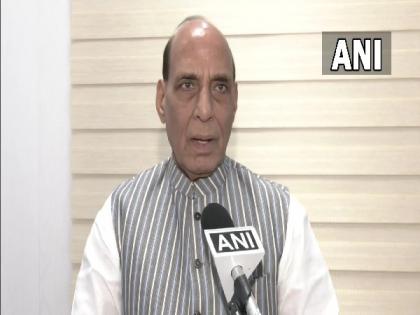 Gandhi asked Savarkar to file mercy plea before British: Rajnath Singh | Gandhi asked Savarkar to file mercy plea before British: Rajnath Singh