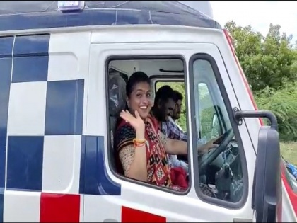 YSRCP MLA RK Roja drives the newly introduced '108' ambulance in Chittoor | YSRCP MLA RK Roja drives the newly introduced '108' ambulance in Chittoor