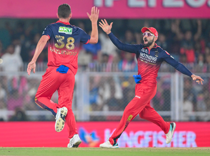 'Showing character even if you lose is important,' says Karthik after RCB's loss against RR | 'Showing character even if you lose is important,' says Karthik after RCB's loss against RR