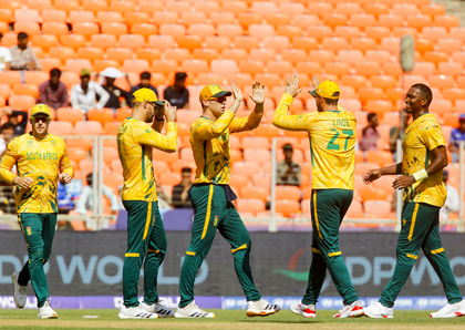 T20 WC: South Africa survive Afghanistan scare in double super-over thriller | T20 WC: South Africa survive Afghanistan scare in double super-over thriller