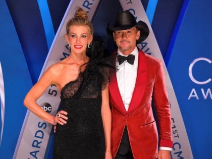 Tim McGraw jokes he's been married to Faith Hill for '82 years' | Tim McGraw jokes he's been married to Faith Hill for '82 years'