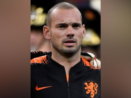 Netherlands' star footballer Wesley Sneijder announces retirement | Netherlands' star footballer Wesley Sneijder announces retirement